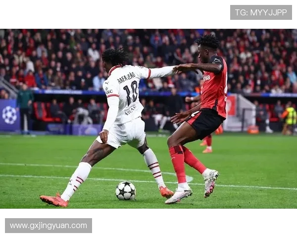 迈尼昂关键时刻扑救点球展现自信赢得队友信任助球队稳守胜局 迈尼昂关键时刻扑救点球展现自信赢得队友信任助球队稳守胜局